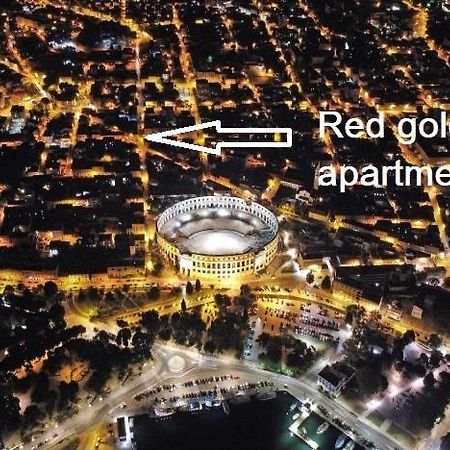 Red Gold Apartment Pula Buitenkant foto