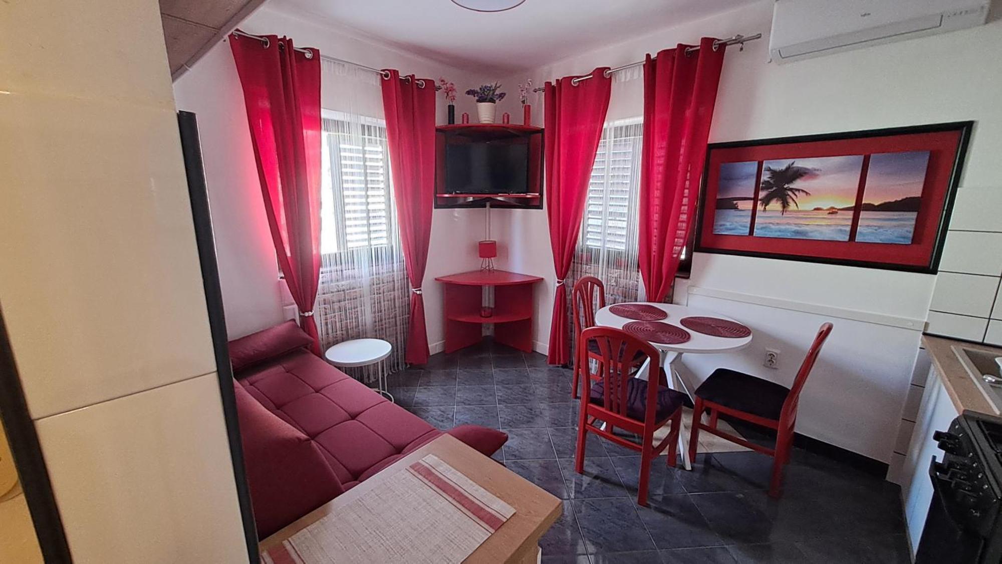 Red Gold Apartment Pula Buitenkant foto