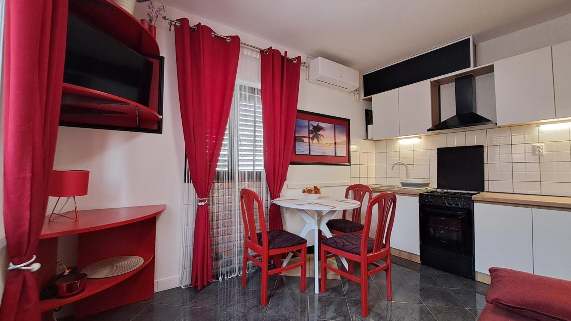 Red Gold Apartment Pula Buitenkant foto